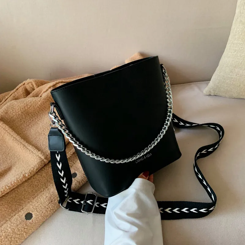 Сумка-мешок из искусственной кожи через плечо для женщин летняя сумка на цепочке женская сумка через плечо Женская дорожная сумка - Цвет: Черный