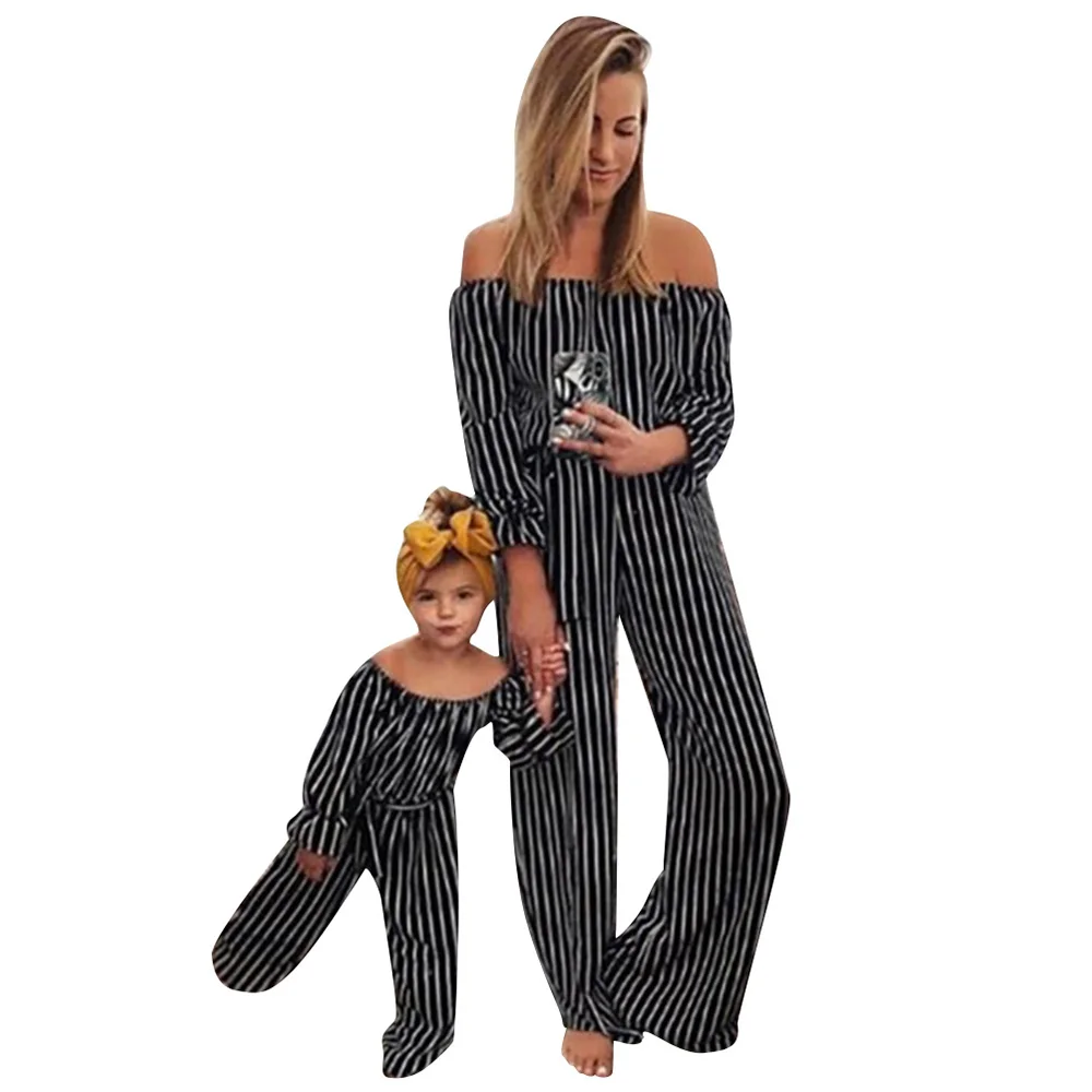 

Family Look Mom and Daughter Matching Clothes Family Matching Outfits Parent-child T-shirt Striped Off-shoulder Matching Clothes