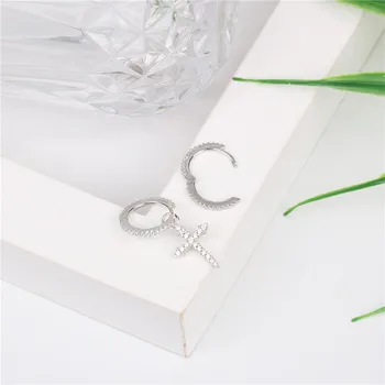 

TIF APM 925 Sterling Silver Stud Earrings, asymmetrical cross simple new style, stylish and elegant ladies jewelry.