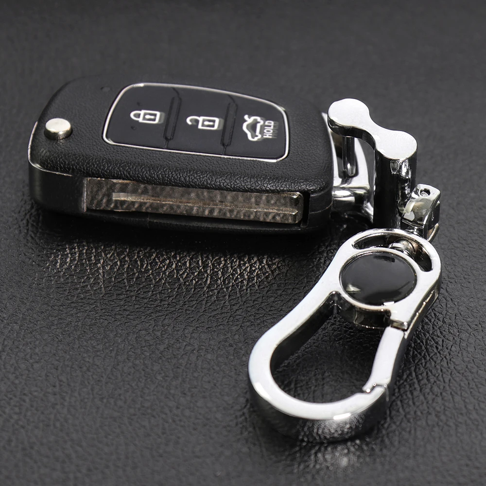 

1PCS Car Logo Emblem Badge Keychain Keyring For Toyota Rav4 Corolla Avensis Yaris Auris Prius Celica Camry 40 Prado Fortuner