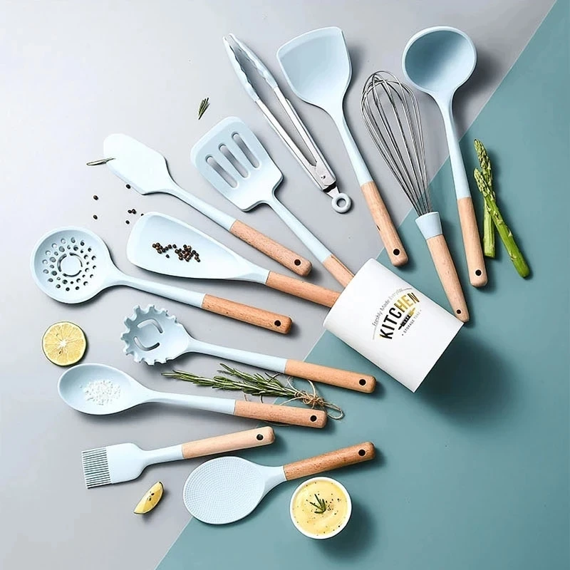 Set Di 9 Utensili Da Cucina In Silicone Con Manico In Legno Di Faggio - Spatole, Cucchiai, Frusta E Spazzola - Colore Blu