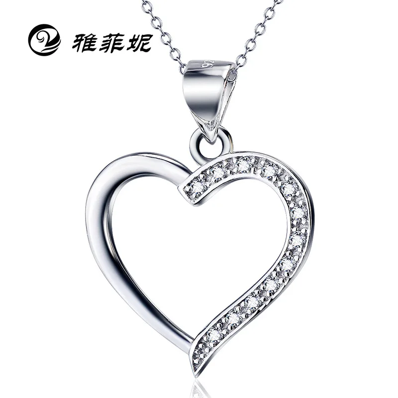

Hot Selling Micro Pave Heart Necklace Europe And America Fashion 925 Silver Ornaments Pendant Supply of Goods