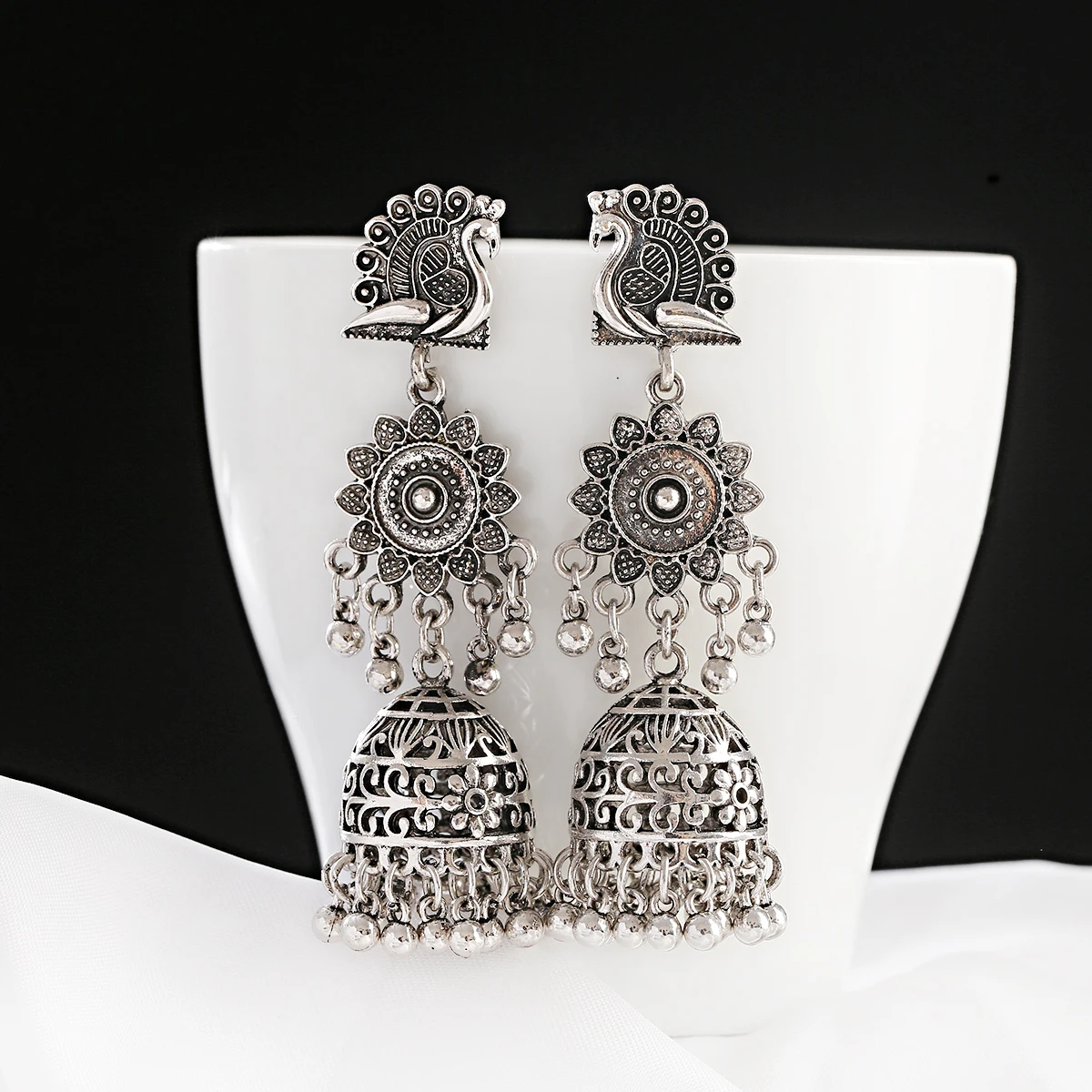 Retro Peacock Flower Afghan Jhumka Indian Earrings For Women Oorbellen Gypsy Jewelry Ethnic Bells Tassel Earrings