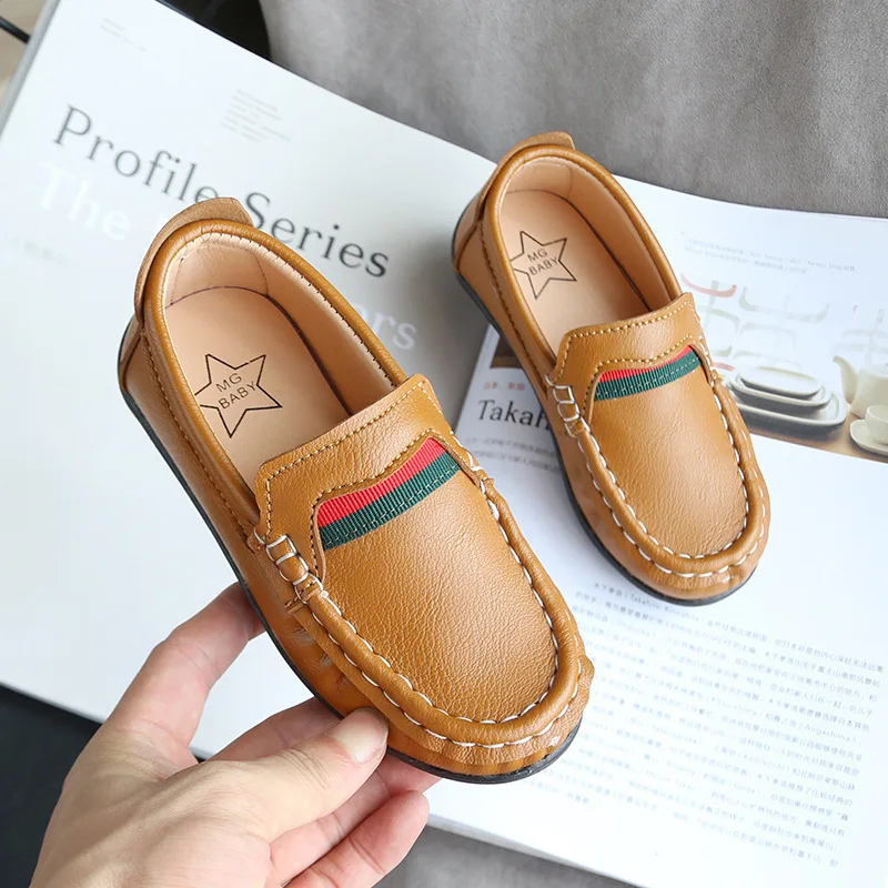 

New Children Shoes Boys Girls Casual Shoe Kids Leather Sneakers Boys Girls Boat Shoes Slip On Soft Casual Flats Shoes Sandals