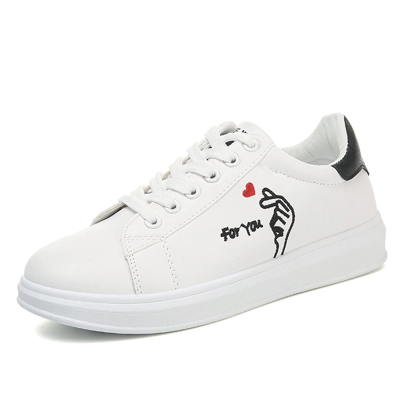 

Spring Breathable Flats Shoes Students Girls Non-slip Heart Pattern Platform Sneakers White Sneakers Women Summer