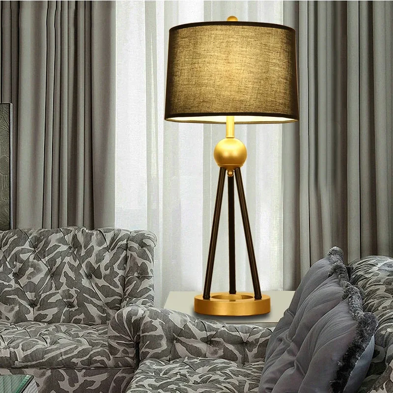 

American Modern Iron Cloth Black Minimalist Decorative Bedside Table Floor Lamp Light For Living Room Bedroom lampara de mesa