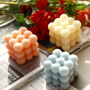 

1PCS Rubik's Cube Geometry Pure Soybean Scented Candle Smokeless Essential Oil Aromatherapy Candles for Wedding Home Decoration