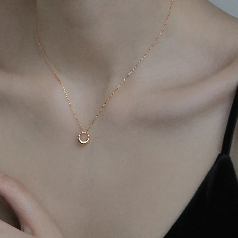 New Zircon Geometric Circle Clavicle Necklace Pendant Necklace Women Fashion Jewelry Accessories