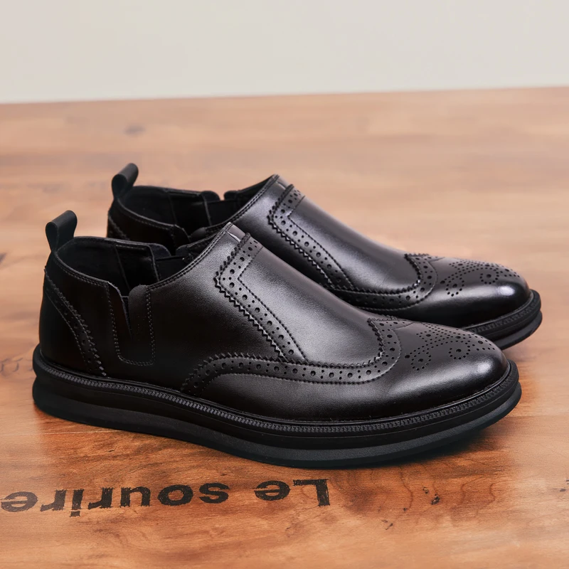 Mens Leather Shoes Genuine Brand Brogue Shoes Men Business Lace-up Formal Oxford Fashion Printed Wedding Dress Platform Footwear