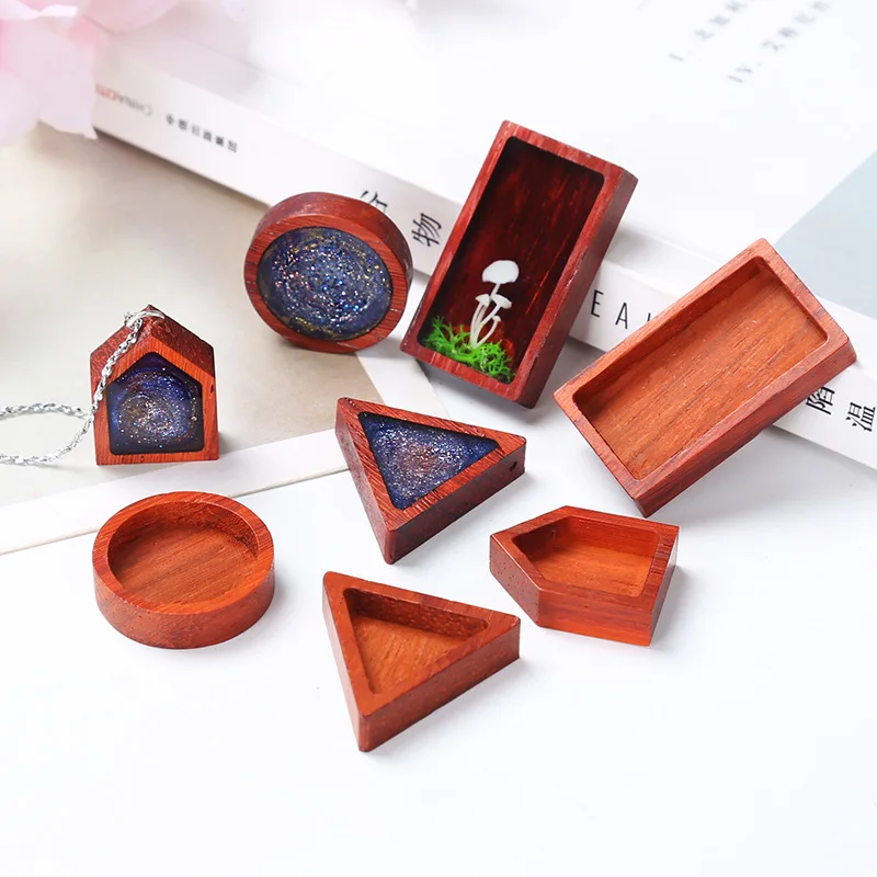 

Hand made DIY material crystal epoxy resin mold rectangular round triangle jewelry pendant Accessories red pear solid wood frame