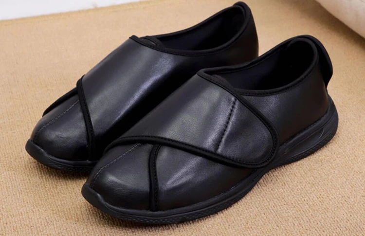 Обувь с эффектом потертости; Летние тонкие туфли с сеточкой; обувь для мужчин и женщин с широким голенищем; обувь с деформацией диабетической стопы