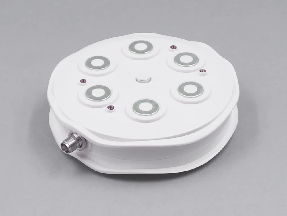 BEITIAN NEW GNSS Antenna High precision High gain BEIDOU GLONASS GPS Antenna,magnet fixed,waterproof IP67,TNC connector,BT-8601