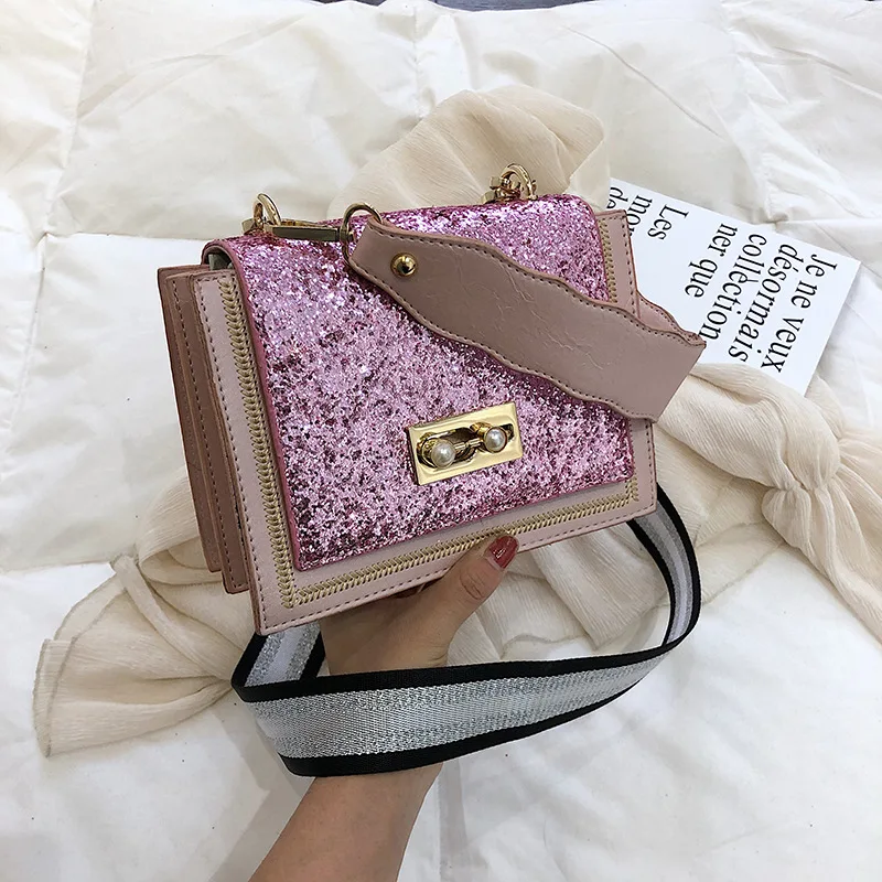 

2019 New Style Bright Surface Stereo Square Sling Bag Pearl Lock Wheat Simple Shoulder Women's Bag