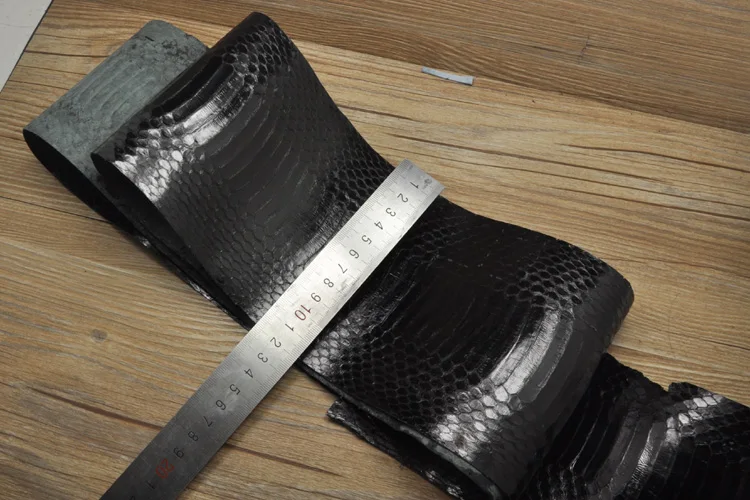 Leather Fabric Leather Material Handmade Leather Shiny Black Genuine Natural Snakeskin Leather DIY Fabric Handicraft Leather for Handbags, Belts 90-120 cm 1 Piece