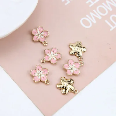 2 pink flower Симпатичные эмалированные сплав капельного масла ювелирные изделия амулеты «сделай сам» 20 шт покрытое золотистым тонированием мультипликационный Кот каваи Сакура Серьги В Виде Цветка Ожерелье Подвески - Окраска металла: 2 pink flower