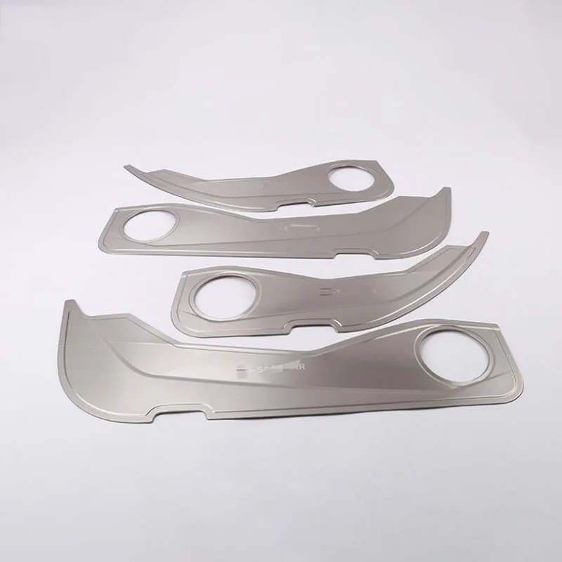Silver 4pcs Двери автомобиля анти-ногами коврик модификация из нержавеющей стали анти-натирает коврик украшения аксессуары для Volkswagen VW Sagitar - Цвет: Silver 4pcs