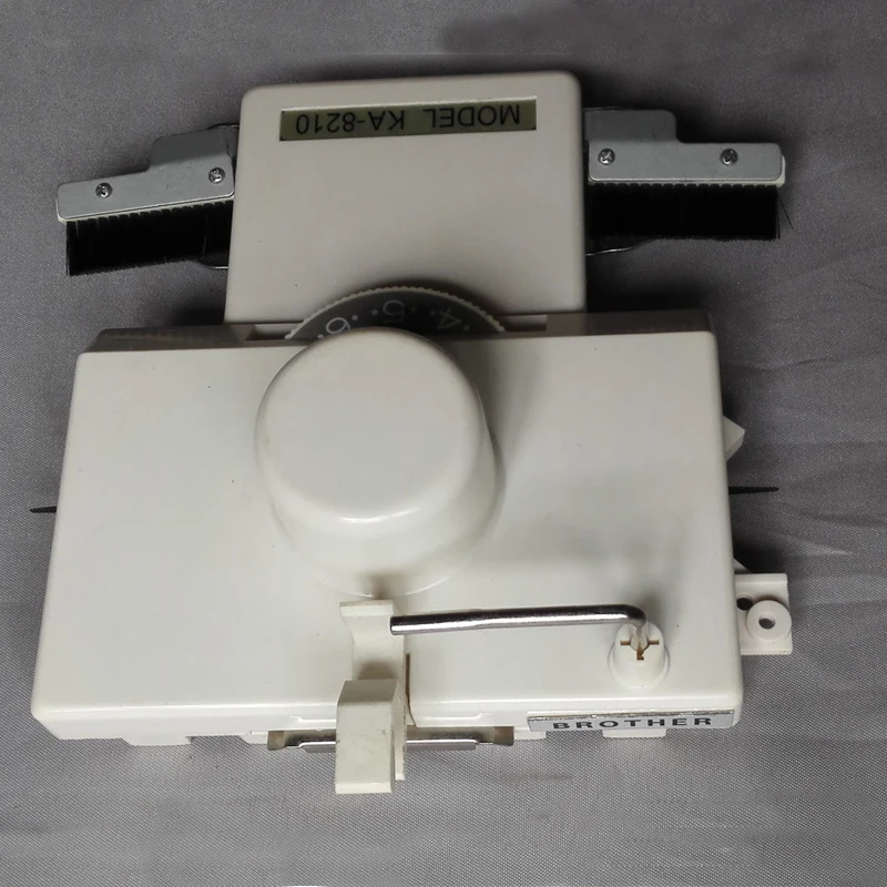 Ag-24 intarasia Carriage Ka8210 дополнительный рельс для 4,5 мм 5,6 Калибр Brother Silver Reed вязальная машина аксессуары Kh860 Kh970 Sk280