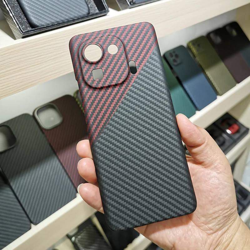 

CF skin Carbon fiber phone case for Xiaomi mi 11 Pro Thin and light attributes Aramid fiber material Hard shell