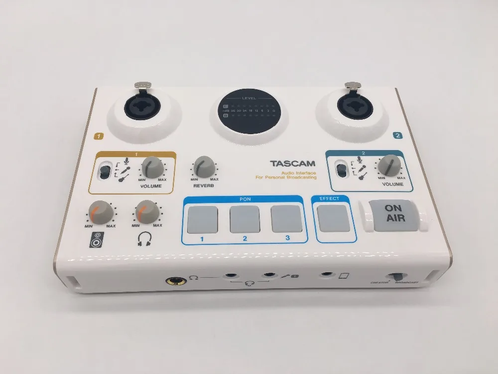 TASCAM MiNiSTUDIO Creator US-42 внешняя звуковая карта USB аудио интерфейс для сетевого вещания и студийной записи