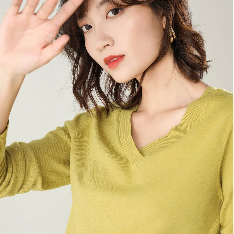 Зима кашемировый свитер женский свитер рубашка с V-образным вырезом корейской версии самосовершенствования сплошной цвет дикий свитер - Цвет: Light yellow