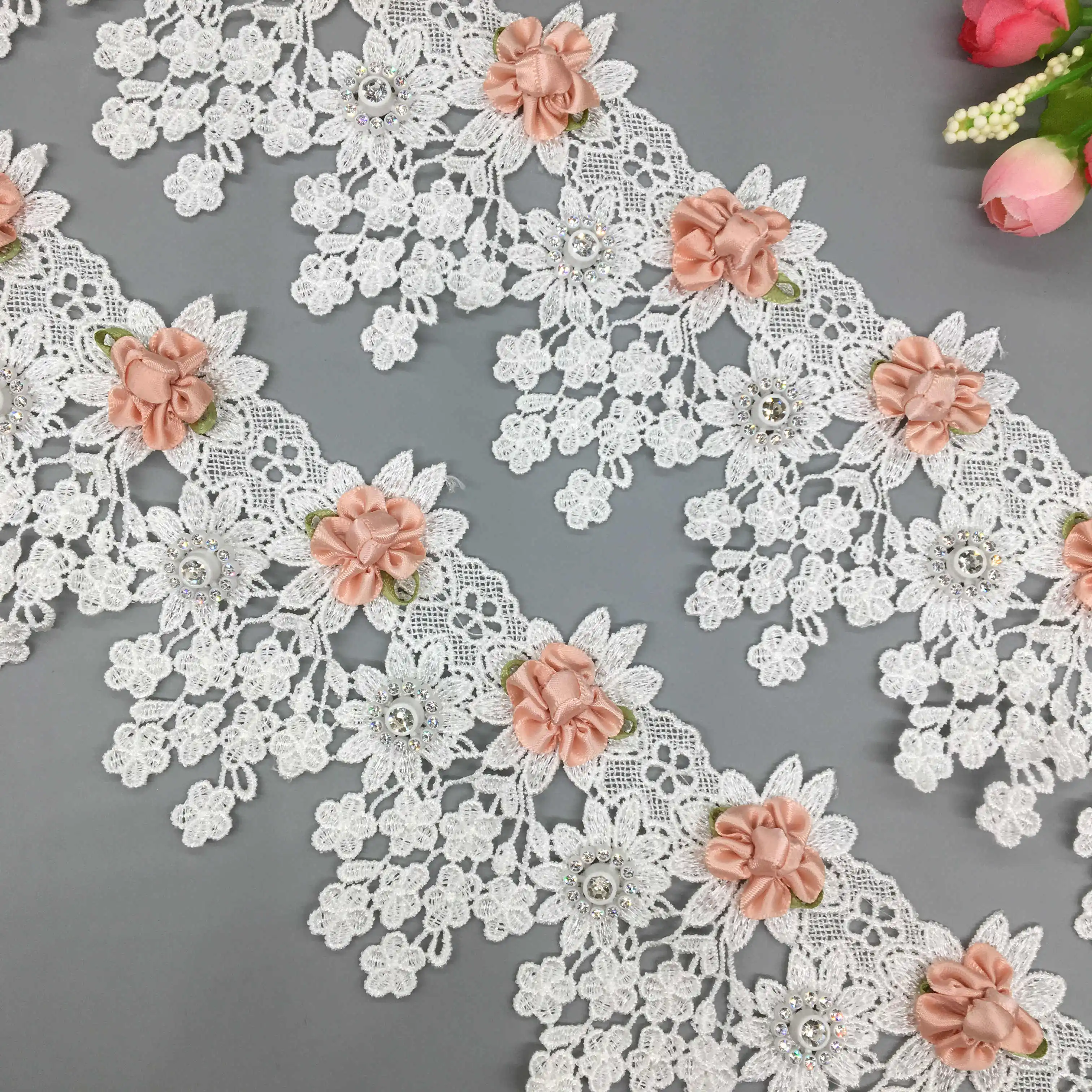 White small flower lace trim  with amazing design price for 1 yard 