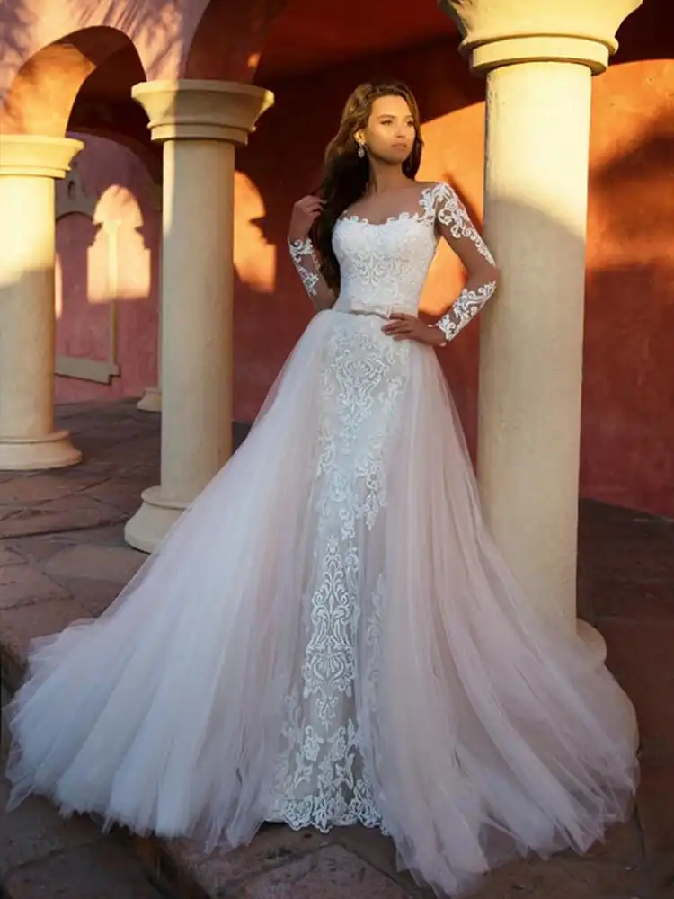 Modern High Quality Lace Overskirt Wedding Dress With Detachable Train