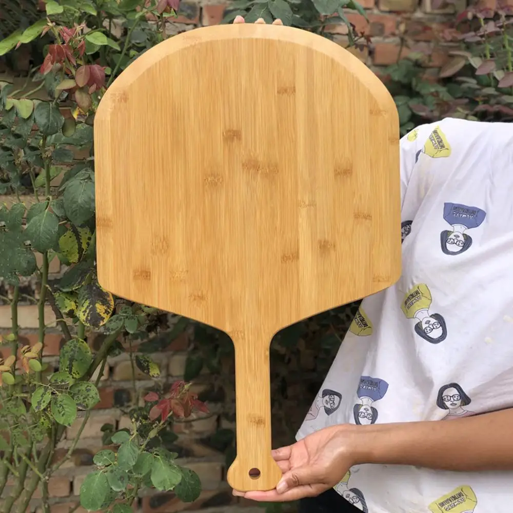Hot Sale Bamboo Pizza Peel Wood Serving Pan Cheese and Charcuterie Boards Pizza Board Paddle Cutting Board with Handle