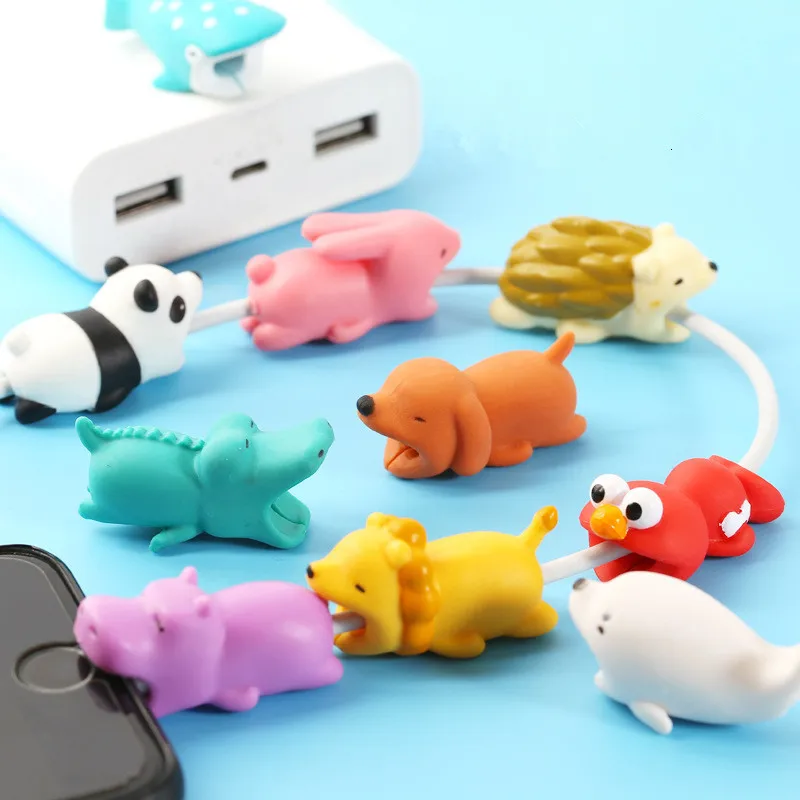 Cartoon Animals Bite Cable Data Protector Duck Dogs Cats Cute Shark Turtle for Iphone Data Line Protection Phone Accessory