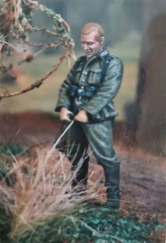 1/35 Scale German Soldier Pee Scene Miniatures Modelling Unpainted Diy