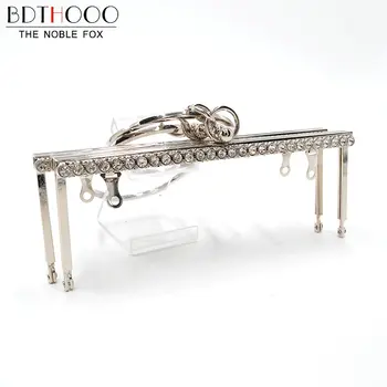 

BDTHOOO 20cm Metal Purse Frame Handle Clasp Nonporous With Screw Holes Diamond Bracelet Kiss Clasp Lock Silver Tone Bag Hardware