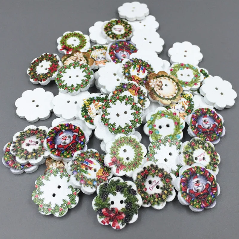 

DIY 100pcs Christmas wreath Shape Wooden Sewing Buttons decoration Scrapbooking 20mm