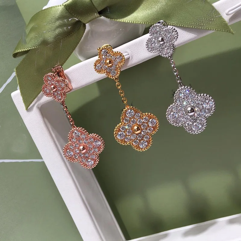 

Fashion accessories exquisite copper earrings four-leaf clover inlaid ochre earrings personality to send lover gift 2019 new hot
