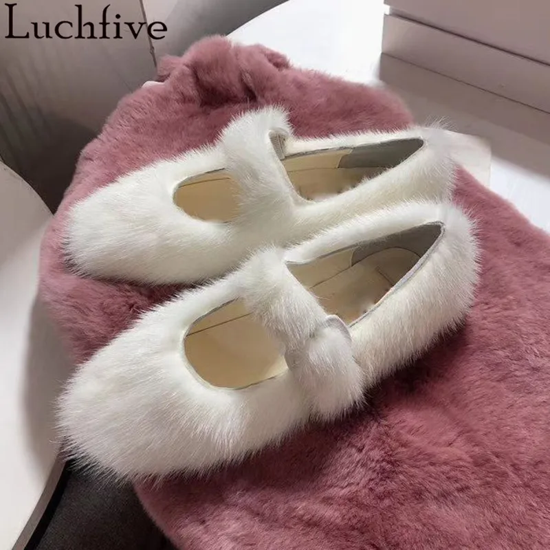 Fashion Wool Flat Shoes Women Round Toe Ladies Shoes Belt Buckles Lazy Loafers Yellow Winter Buty Damskie White Shoes Woman