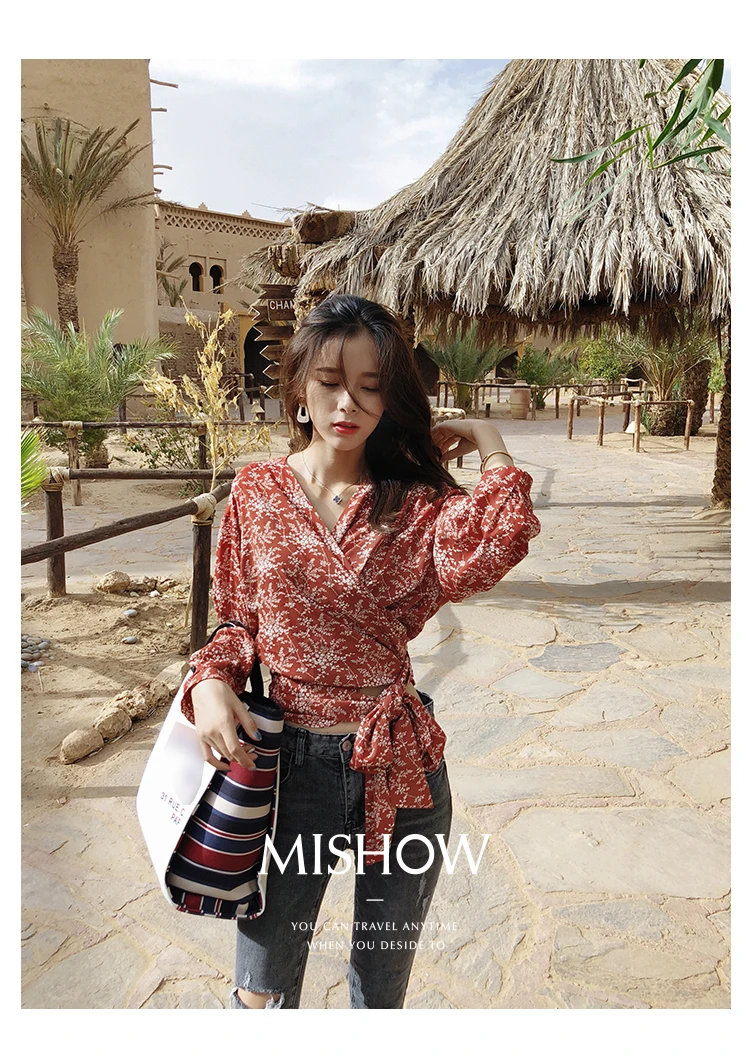 Mishow, женская блузка, новинка, весна-лето, Женская Повседневная тонкая шифоновая рубашка, цветочный принт, винтажный v-образный вырез, топы MX18C4824