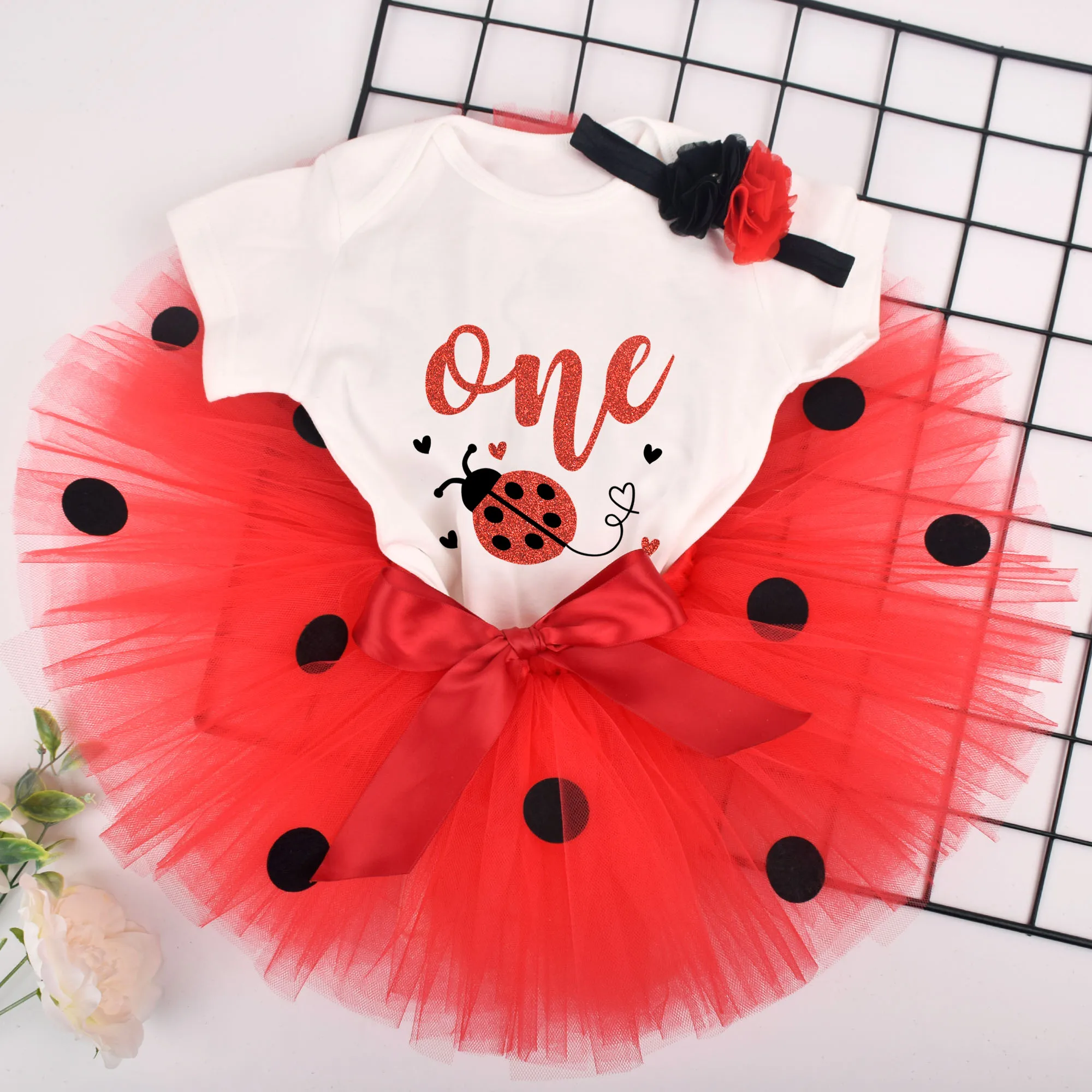 Baby Girl Ladybug Birthday Tutu outfit Girls 1st Birthday Party costume Baby Shower Party Birthday Tutu Outfit 3pcs/set baby outfit matching set