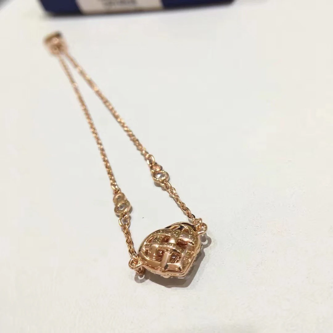 AYOO High Quality SWA Fashion Design and Decorative Women's Button Bracelet