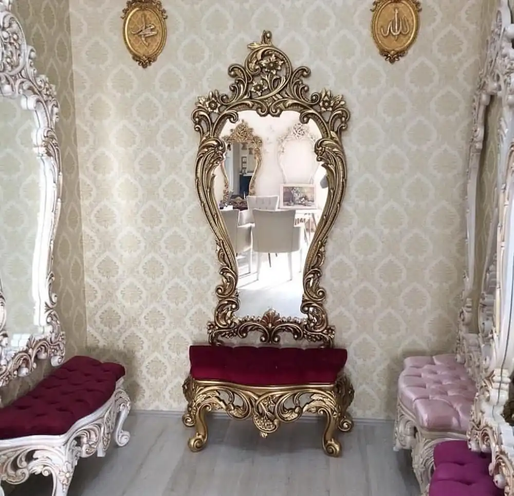 Decorative Puffed Mirror Is Completely Our Own Production And it Polyester Cast, Stylish Design, Rich Appearance, in the Use Of Plenty Decorative Puffed Mirror Is Completely Our Own Production And it Polyester Cast, Stylish Design, Rich Appearance, in the Use Of Plenty