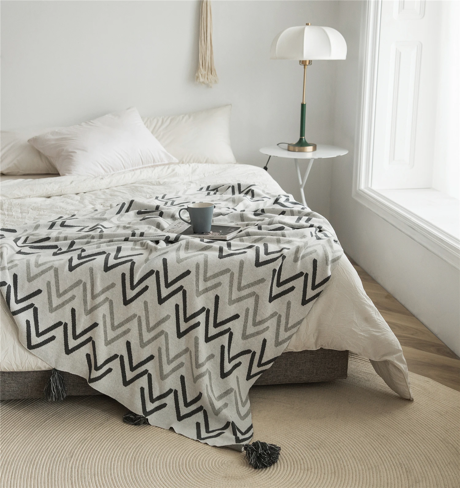 

Simple Fashion Knitted Blanket Soft Cotton Office Nap Throw Home Decorative Bedside Bedsread Air Conditional Summer Blankets