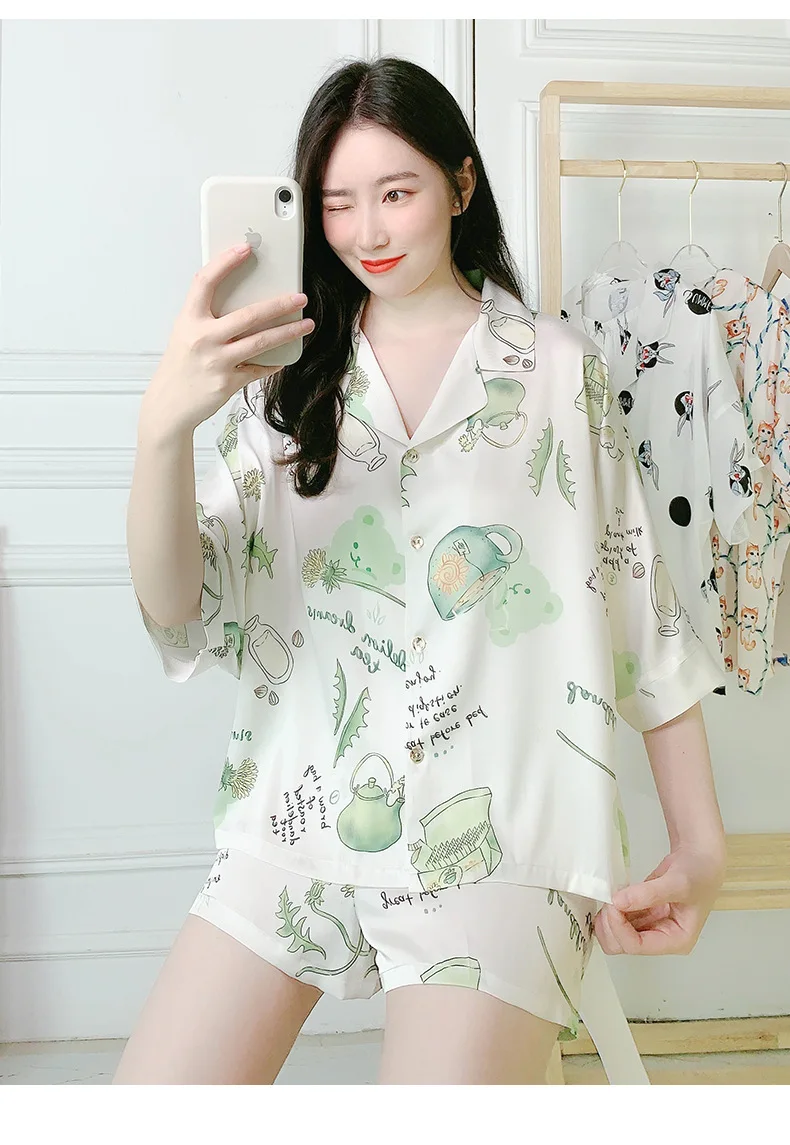 Pijamas e Moda Íntima