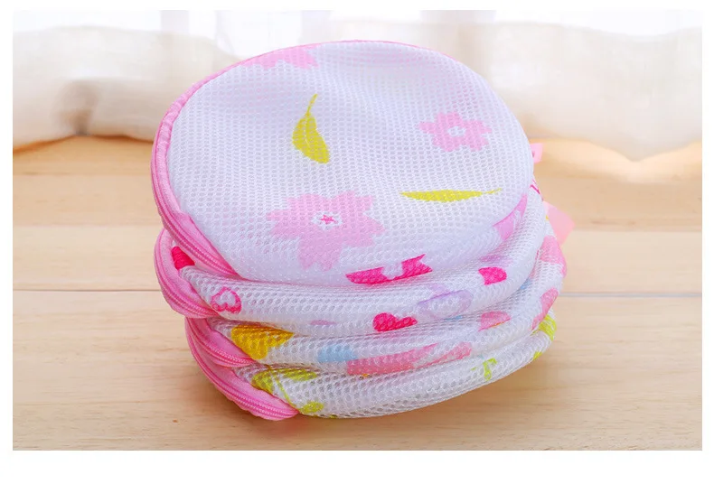 1PCs Clothes Washing Machine Triangle laundry wash bags Bra Aid Hosiery Shirt Sock Lingerie Saver Mesh Net Wash Bag Pouch Basket