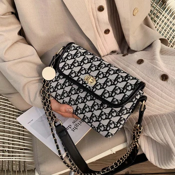 

2020 Autumn and Winter New Women's Bags New Fashion Korean Wild Messenger Bag Chain Fashion Louis Shoulder Bag