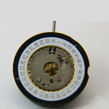 Швейцарский rhonda 585 Трехконтактный кварцевый механизм с одним календарем без аккумулятора