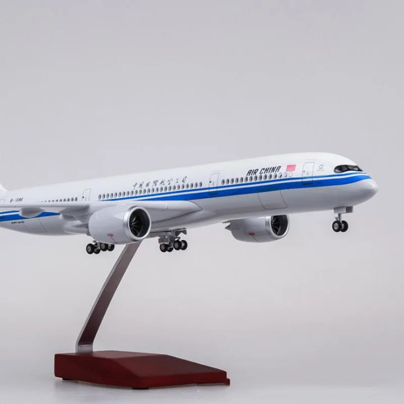 50,5 см, авиация, 1/142 масштаб, самолет Airbus A350, авиакомпания Китая, Модель W, светодиодный светильник и колесо, литой под давлением, пластиковый самолет из смолы