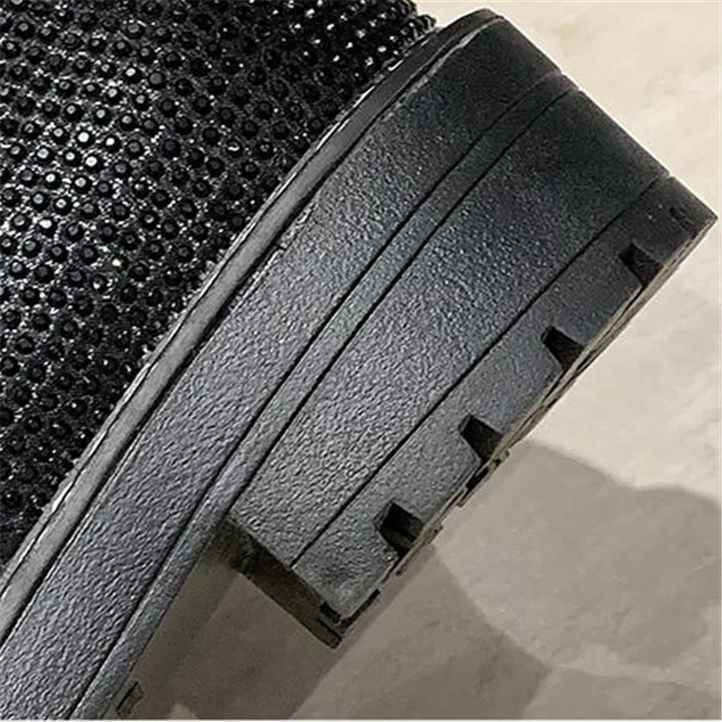 Najtaniej Moda Sexy kobiet sznurowane kolana wysokie długie buty Bling Rhinestone skórzane buty na platformie czarny srebrny Zapatos De Mujer