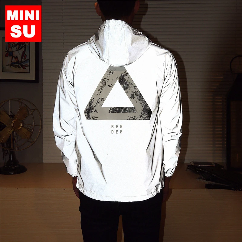 

2019 New Trench harajuku hooded men's autumn casual hip hop trench coat men night shiny mens overcoat waterproof Men Clothes