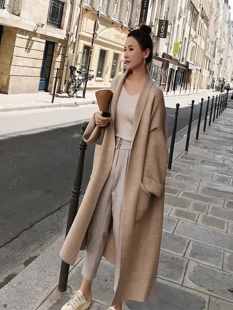 WOMENGAGA Autumn Winter New Sweater Coats Women Wild Casual Fashion Long-sleeved Ladies Sweaters Wild Women Clothing B209