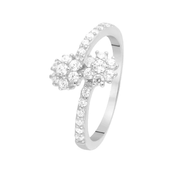 

Кольцо из серебра с фианитом R01674