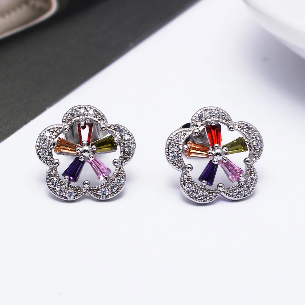 Colorful stud earrings (5)