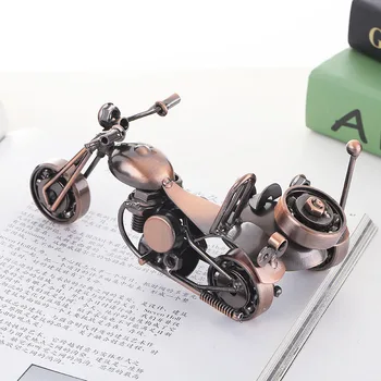

Creative Metal Crafts Tank With Three Wheeler Motorcycle Model Design Birthday Gift Home Decortaion Figurines 15x8x8cm