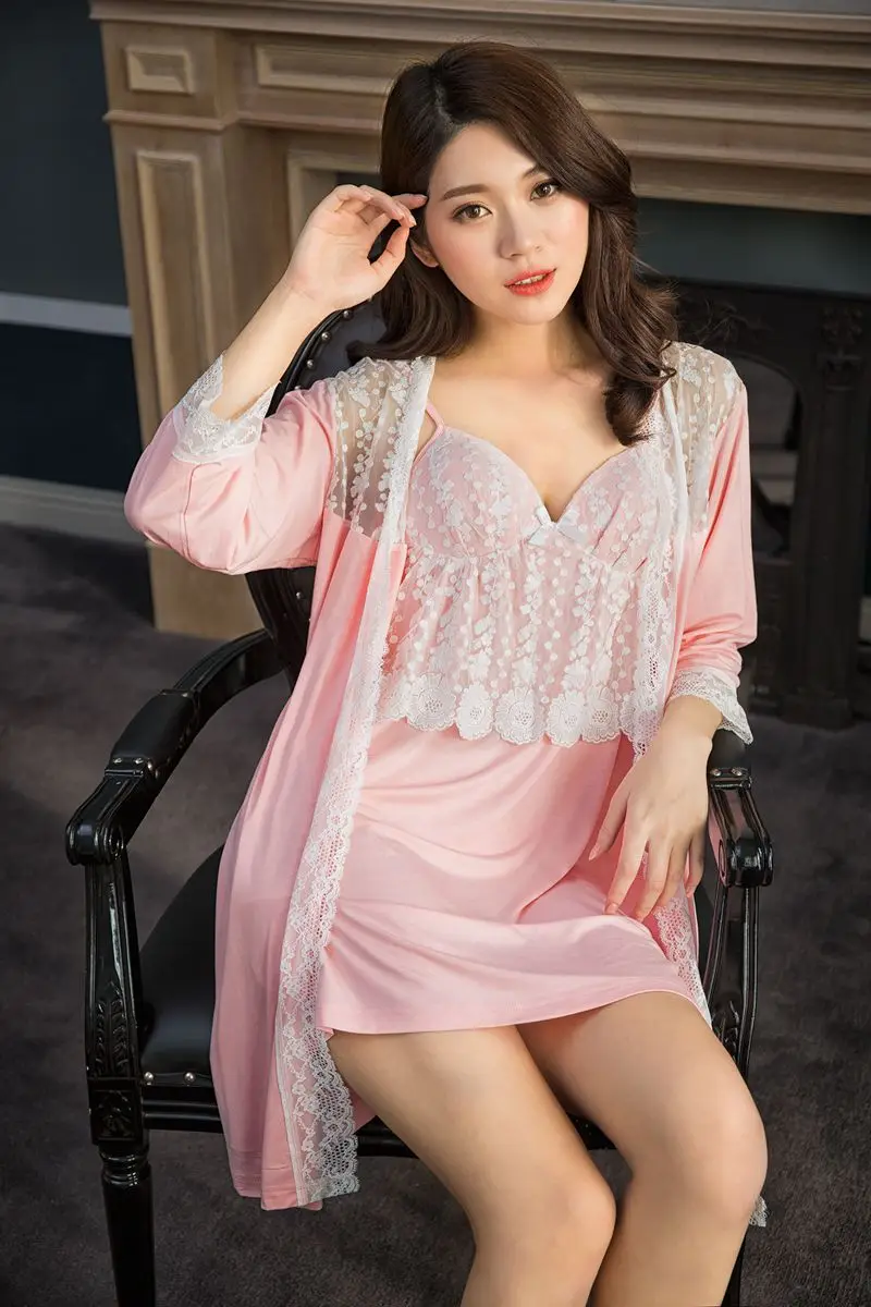 3873927497_1411689563